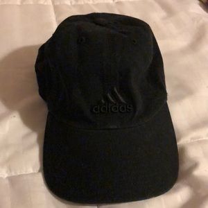 Adidas hat black